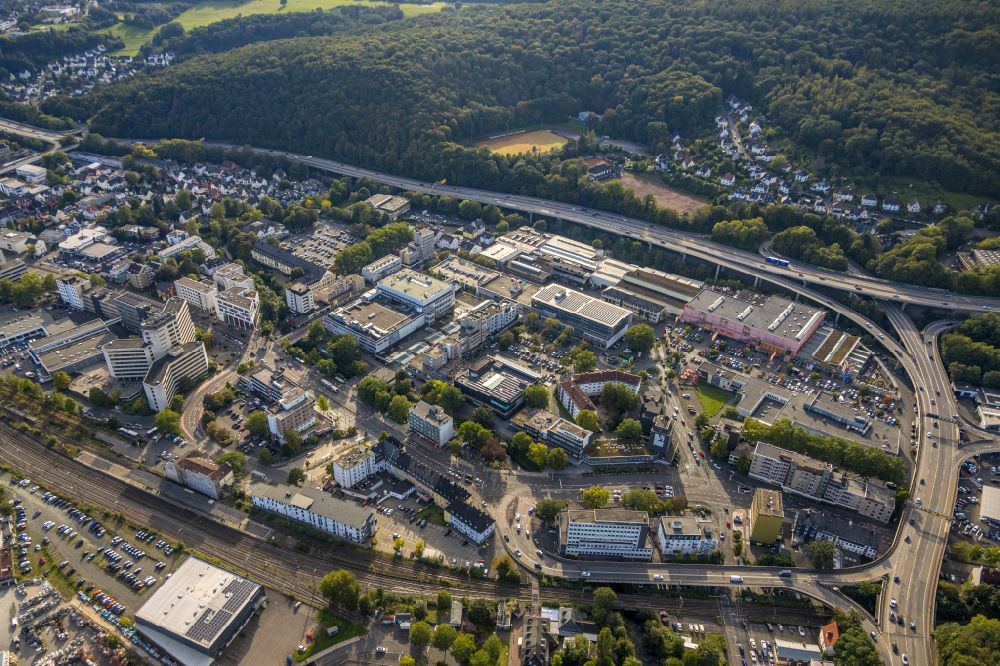 Siegen aus der Vogelperspektive: Gebäude des Baumarktes OBI Weidenau in Siegen im Bundesland Nordrhein-Westfalen