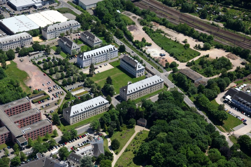 Luftaufnahme Trier - Gebäude von Behörden und Institutionen in Trier im Bundesland Rheinland-Pfalz