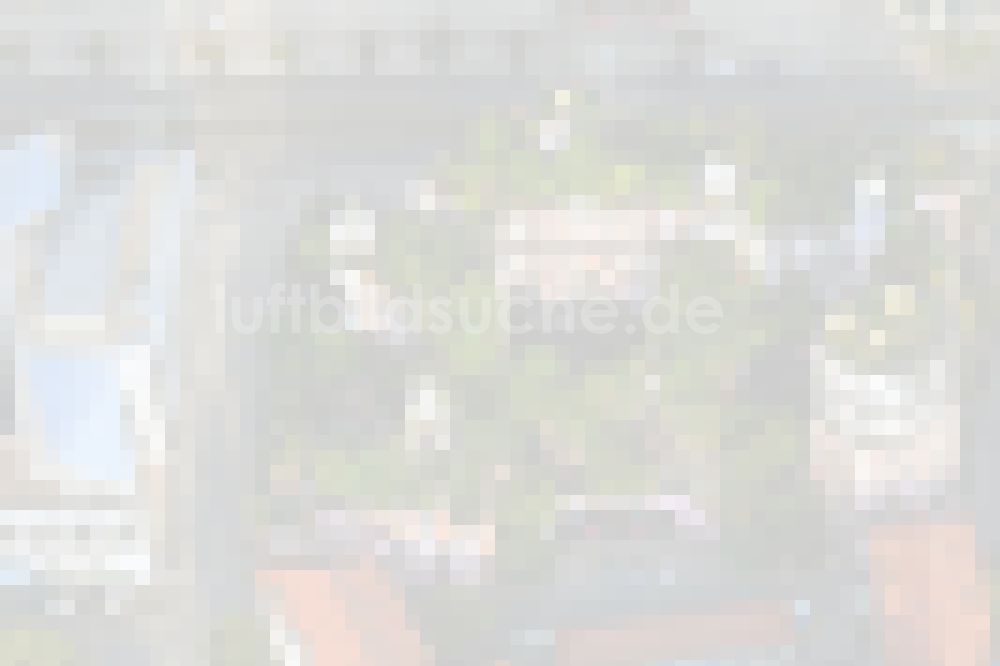 Luftaufnahme Magdeburg - Gebäude des Besucherzentrums Grüne Zitadelle von Friedensreich Hundertwasser in Magdeburg im Bundesland Sachsen-Anhalt, Deutschland
