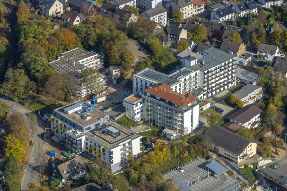 Herdecke von oben - Gebäude des ehemaligen Altersheim - Seniorenresidenz an der Goethestraße in Herdecke im Bundesland Nordrhein-Westfalen, Deutschland