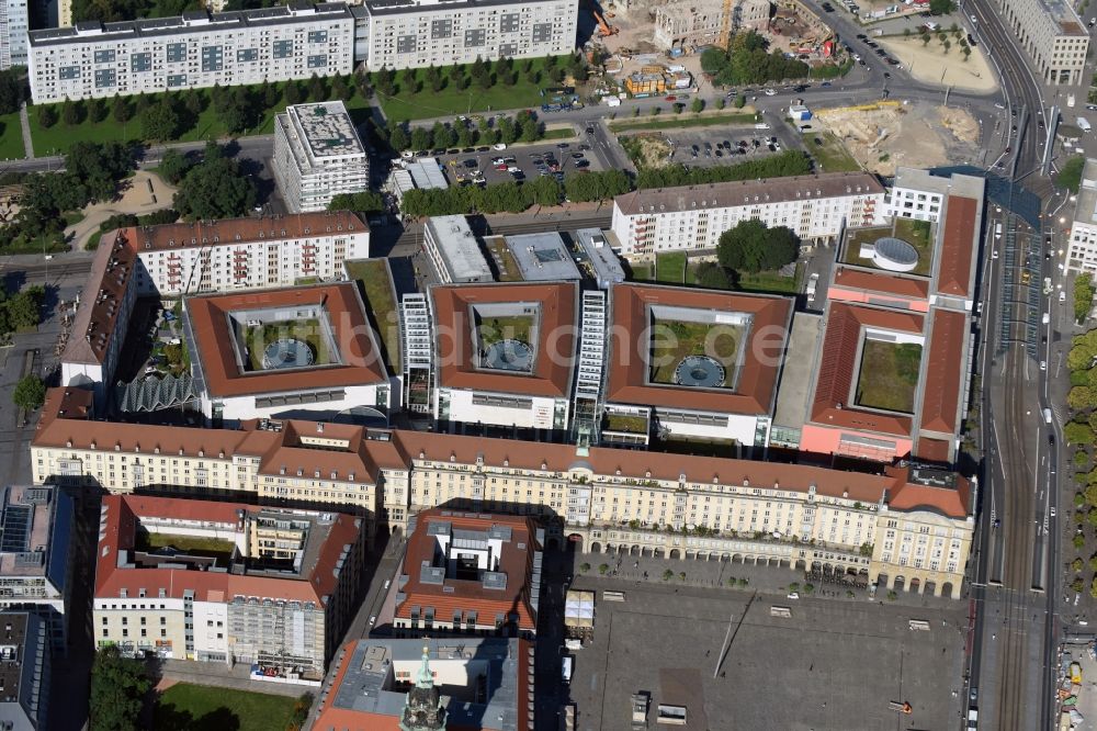 Dresden aus der Vogelperspektive: Gebäude des Einkaufszentrum Altmarkt Galerie der ECE Projektmanagement GmbH in Dresden im Bundesland Sachsen