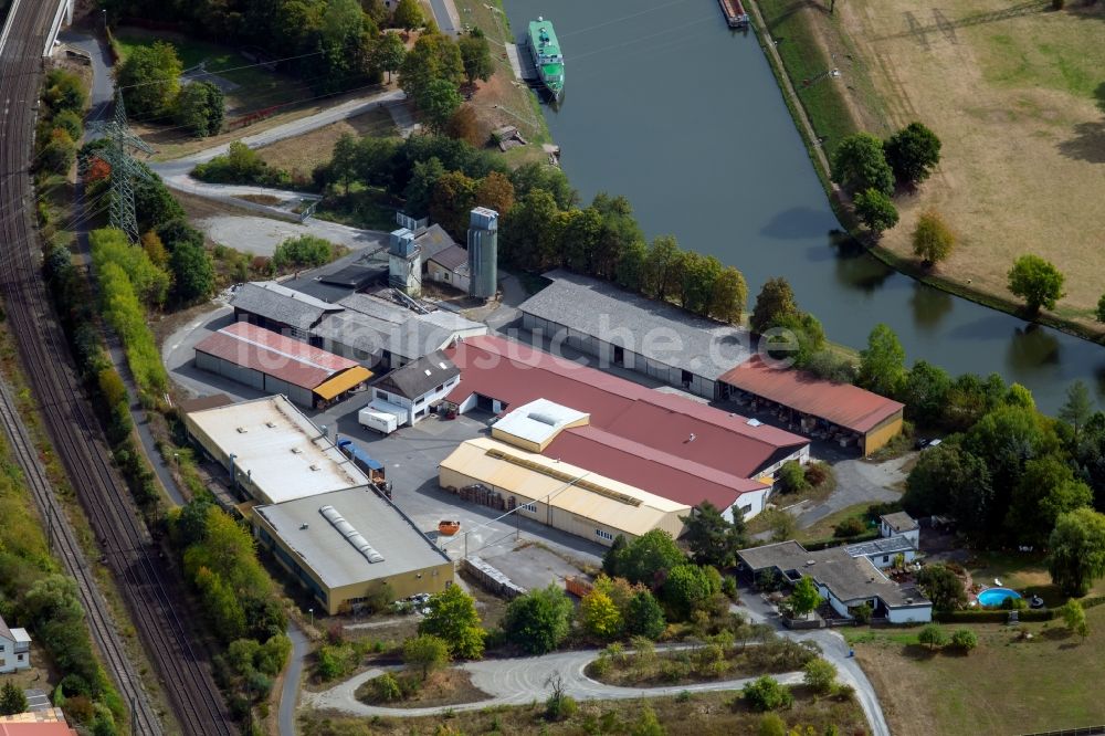 Luftaufnahme Gemünden am Main - Gebäude des Einrichtungshaus - Möbelmarkt ESTEXO GmbH am Sandweg im Ortsteil Langenprozelten in Gemünden am Main im Bundesland Bayern, Deutschland