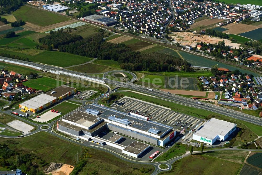Luftbild Fürth - Gebäude des Einrichtungshaus - Möbelmarkt der Höffner Online GmbH & Co. KG in Fürth im Bundesland Bayern, Deutschland