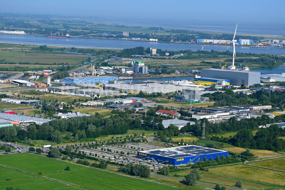 Bremerhaven aus der Vogelperspektive: Gebäude des Einrichtungshaus - Möbelmarkt IKEA in Bremerhaven im Bundesland Bremen, Deutschland