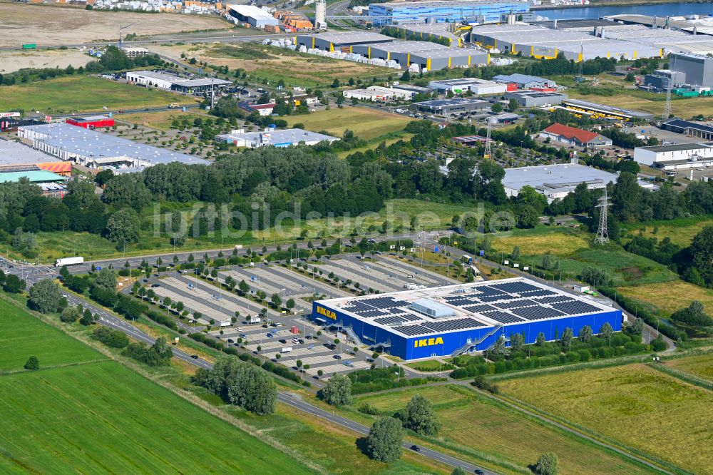 Luftbild Bremerhaven - Gebäude des Einrichtungshaus - Möbelmarkt IKEA in Bremerhaven im Bundesland Bremen, Deutschland