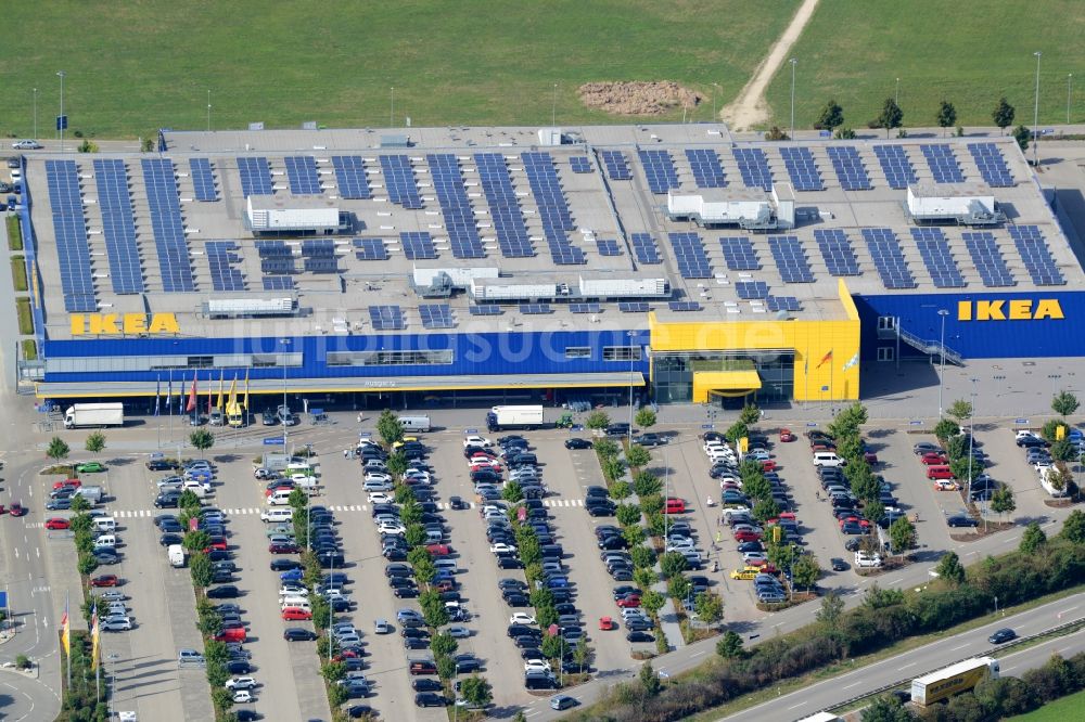 Luftaufnahme Gersthofen - Gebäude des Einrichtungshaus - Möbelmarkt der IKEA Einrichtungshaus Augsburg in Gersthofen im Bundesland Bayern