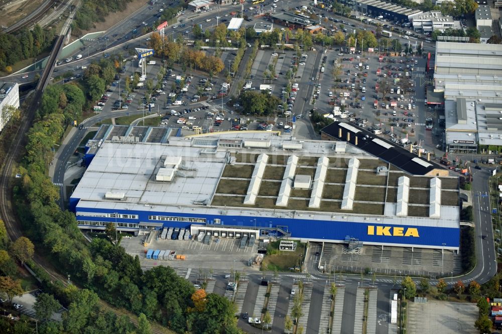 Luftaufnahme Berlin - Gebäude des Einrichtungshaus - Möbelmarkt der IKEA Möbel & Einrichtungshaus Berlin-Tempelhof in Berlin, Deutschland