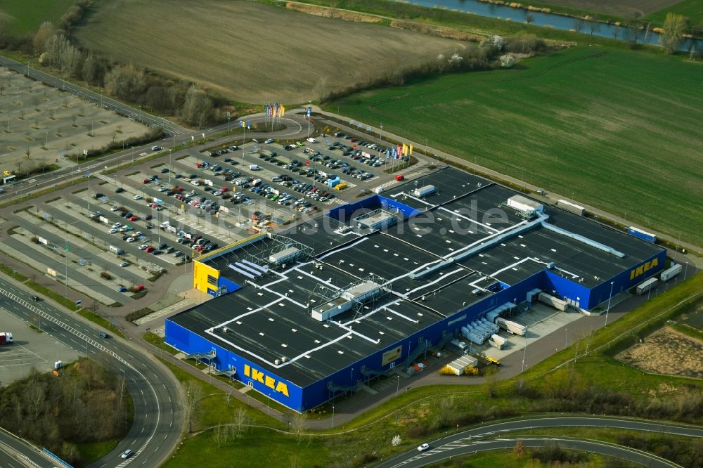 Luftbild Günthersdorf - Gebäude des Einrichtungshaus - Möbelmarkt der IKEA Möbel & Einrichtungshaus Nordpark in Günthersdorf im Bundesland Sachsen-Anhalt