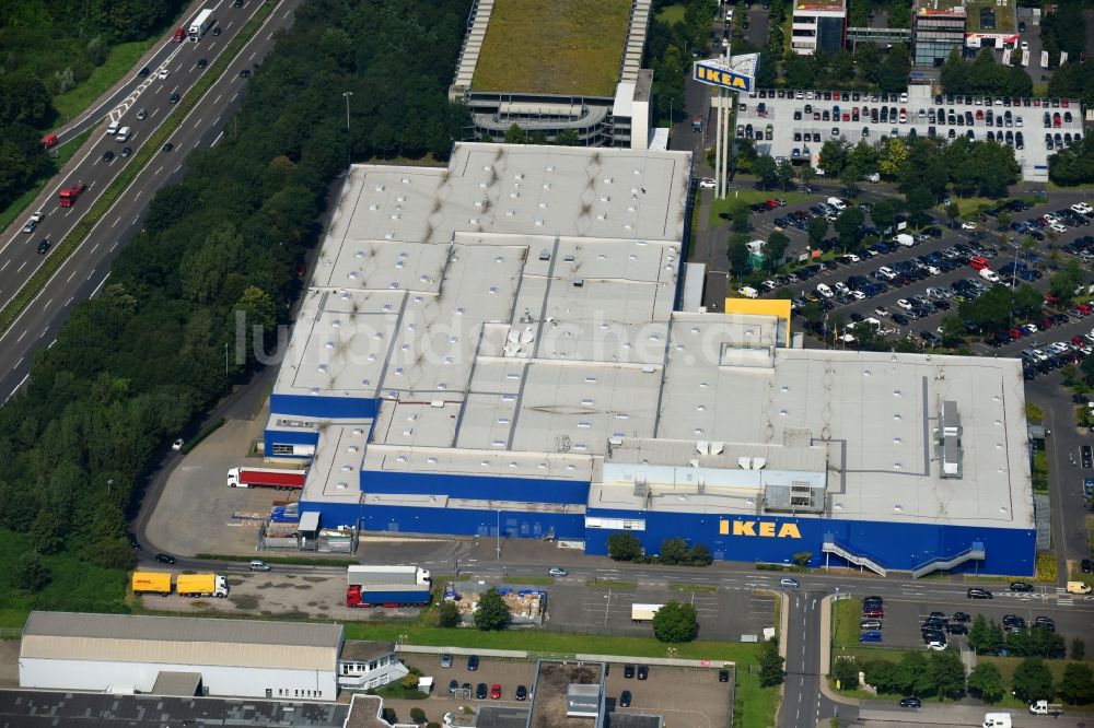 Luftbild Köln - Gebäude des Einrichtungshaus - Möbelmarkt der IKEA Möbel & Einrichtungshaus im Ortsteil Godorf in Köln im Bundesland Nordrhein-Westfalen, Deutschland