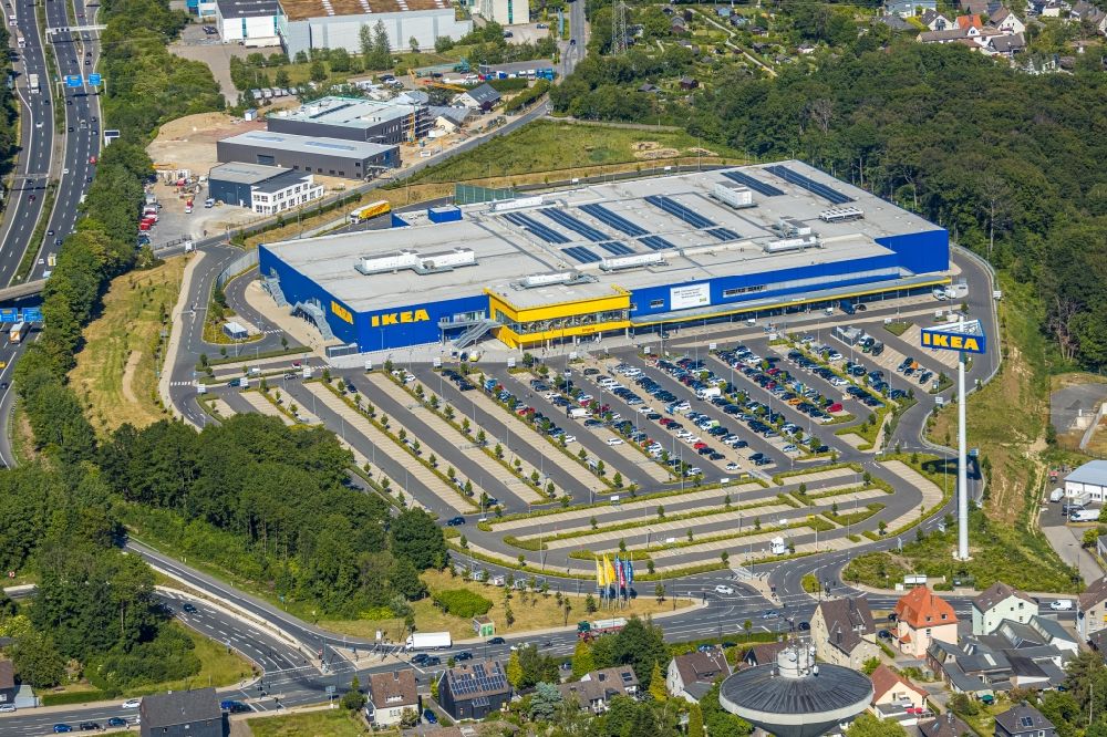 Wuppertal aus der Vogelperspektive: Gebäude des Einrichtungshaus - Möbelmarkt der IKEA Möbel & Einrichtungshaus Wuppertal im Bundesland Nordrhein-Westfalen, Deutschland