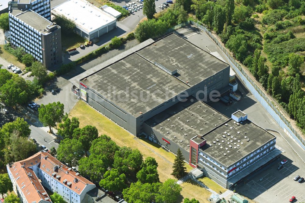 Luftaufnahme Berlin - Gebäude des Einrichtungshaus - Möbelmarkt Rahaus in Berlin, Deutschland