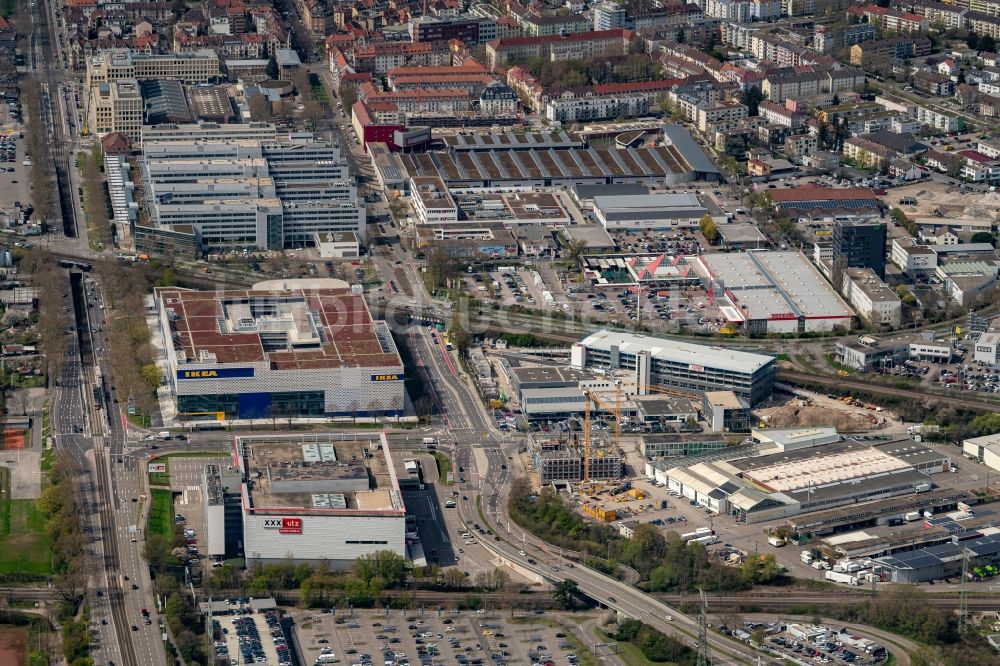 Luftaufnahme Karlsruhe - Gebäude des Einrichtungshaus - Möbelmarkt sowie weitere Handelsunternehmen und Baumärkte in Karlsruhe im Bundesland Baden-Württemberg, Deutschland