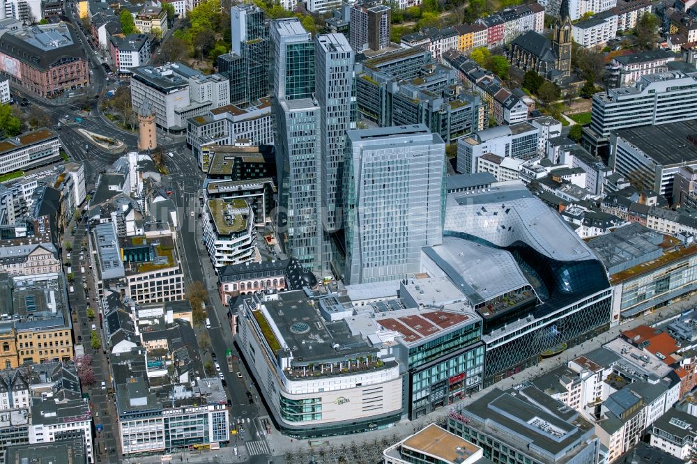 Luftaufnahme Frankfurt am Main - Gebäude Ensemble des Palais Quartier an der Zeil in Frankfurt am Main im Bundesland Hessen