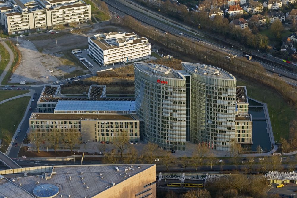 Essen von oben - Gebäude der E.ON Ruhrgas AG in Essen im Bundesland Nordrhein-Westfalen