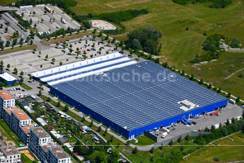 Luftaufnahme München - Gebäude des Großhandelszentrum der Metro AG in München im Bundesland Bayern, Deutschland