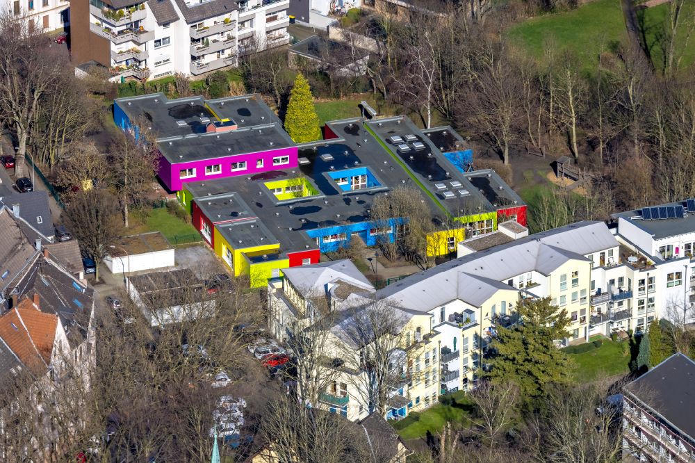 Herne von oben - Gebäude der KITA Kindertagesstätte - Kindergarten in Herne im Bundesland Nordrhein-Westfalen, Deutschland