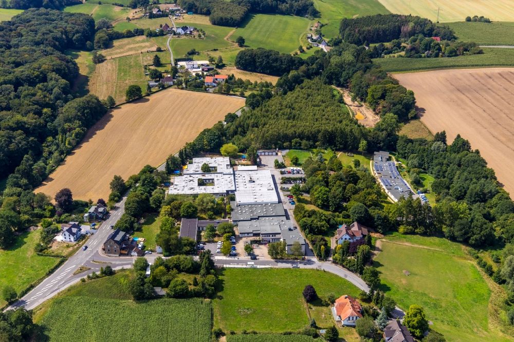 Luftbild Gevelsberg - Gebäude der KITA Kindertagesstätte - Kindergarten im Ortsteil Asbeck in Gevelsberg im Bundesland Nordrhein-Westfalen, Deutschland