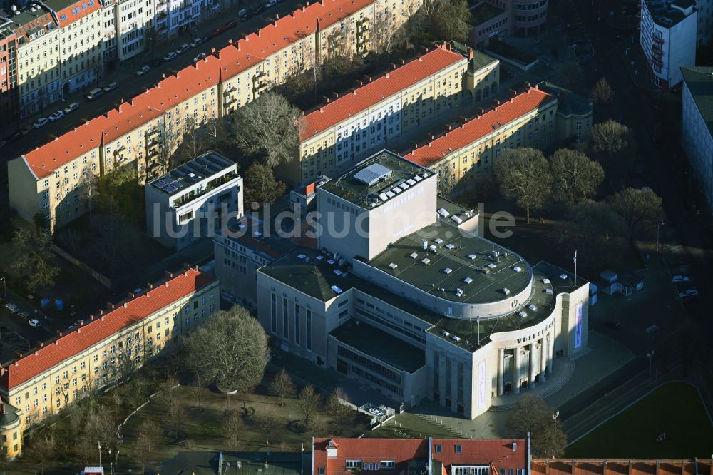 Luftaufnahme Berlin - Gebäude des Konzerthauses und Theater- Schauspielhauses in Berlin