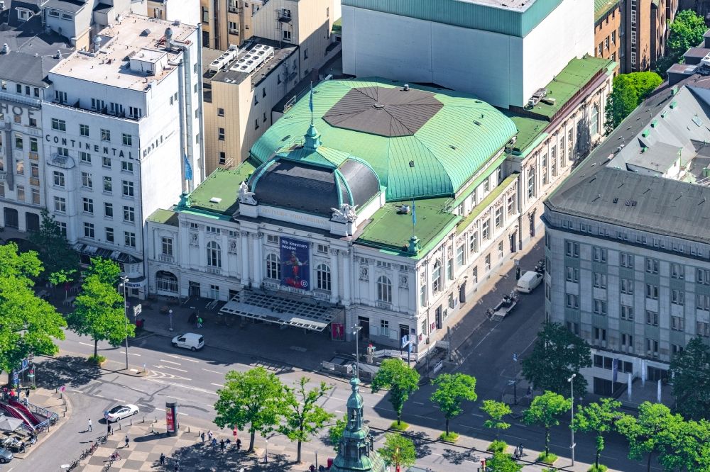 Luftaufnahme Hamburg - Gebäude des Konzerthauses und Theater- Schauspielhauses im Ortsteil Sankt Georg in Hamburg, Deutschland