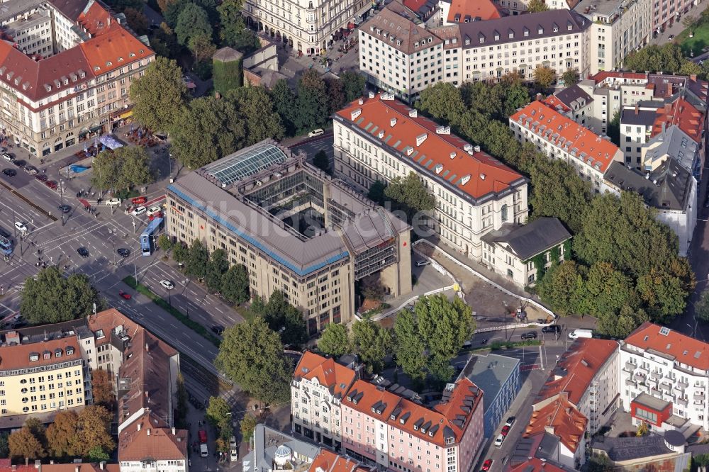 München aus der Vogelperspektive: Gebäude der Kreissparkasse am Sendlinger Tor Platz in München im Bundesland Bayern