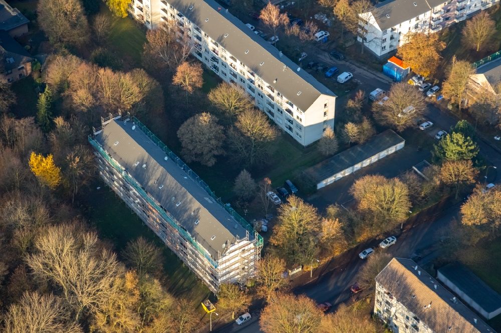 Gladbeck aus der Vogelperspektive: Gebäude eines Mehrfamilien- Wohnhauses an der Horster Straße in Gladbeck im Bundesland Nordrhein-Westfalen, Deutschland