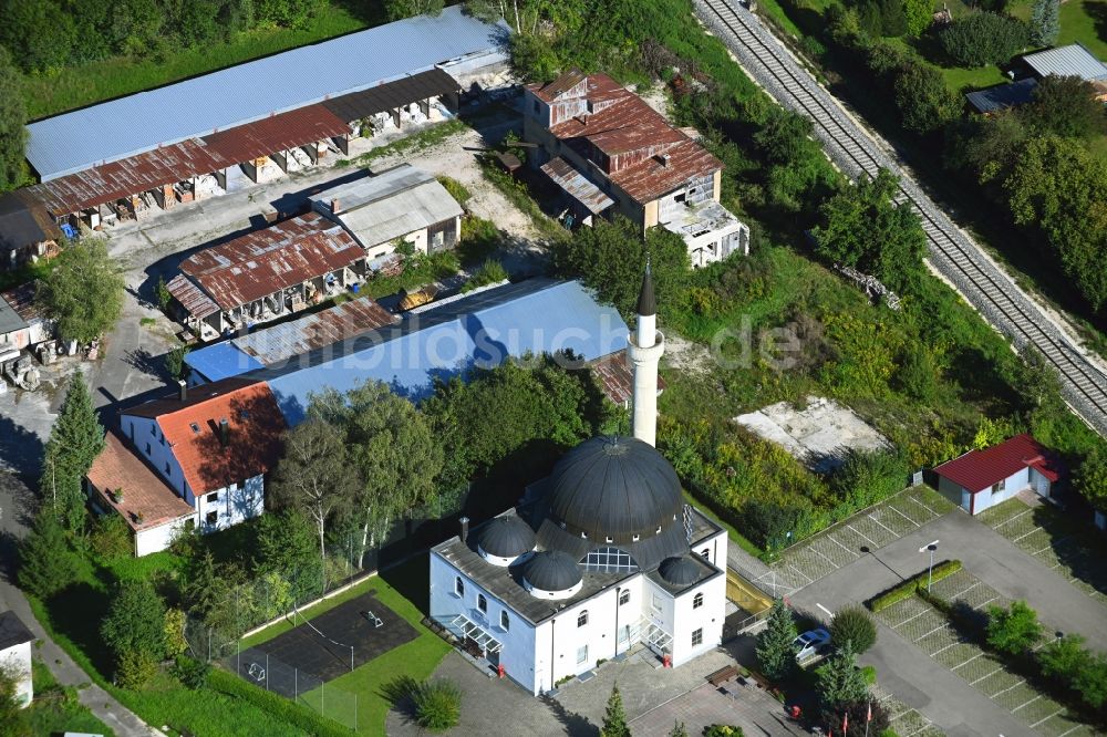 Luftbild Lauingen - Gebäude der Moschee Hicret in Lauingen im Bundesland Bayern, Deutschland