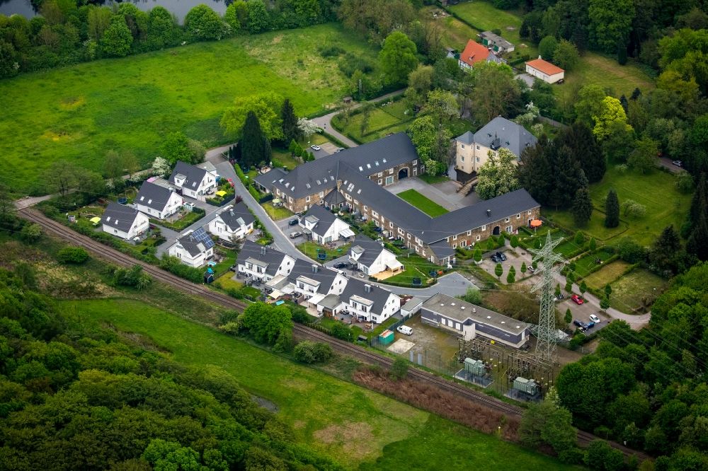 Gevelsberg von oben - Gebäude und Parkanlagen eines Gutshauses in Gevelsberg im Bundesland Nordrhein-Westfalen
