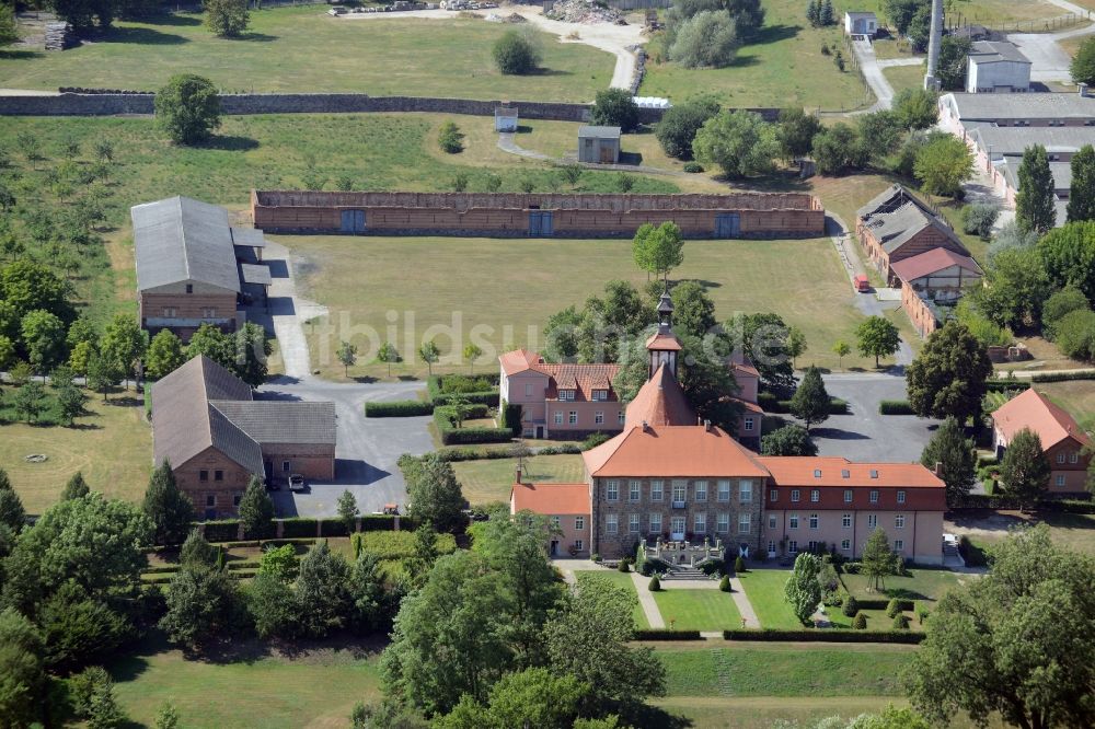 Luftaufnahme Lietzen - Gebäude und Parkanlagen des Gutshauses und Herrenhauses in Lietzen im Bundesland Brandenburg