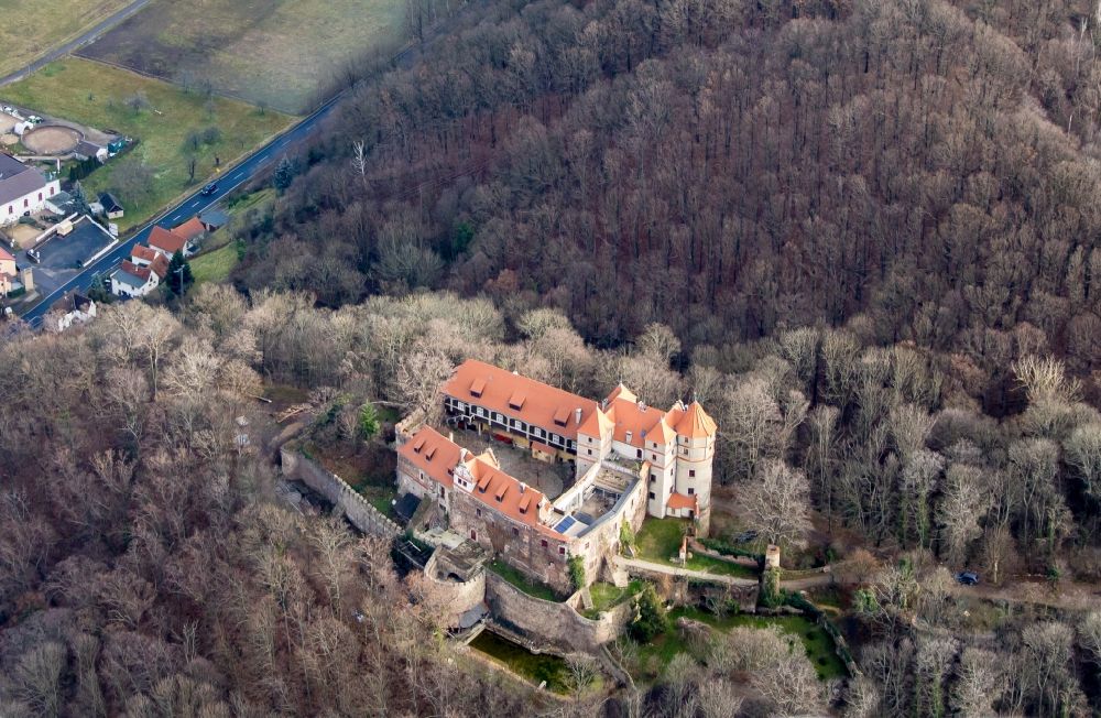 Luftbild Klipphausen - Gebäude des Schlosshotel Scharfenberg in Klipphausen im Bundesland Sachsen, Deutschland