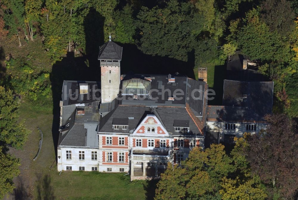 Luftbild Schulzendorf - Gebäude und Schlosspark des Schloß an der Dorfstraße in Schulzendorf im Bundesland Brandenburg
