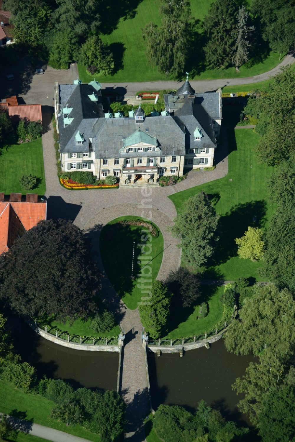Westerkappeln aus der Vogelperspektive: Gebäude und Schlosspark des Schloß Haus Langbrück mit Parkanlagen in Westerkappeln im Bundesland Nordrhein-Westfalen