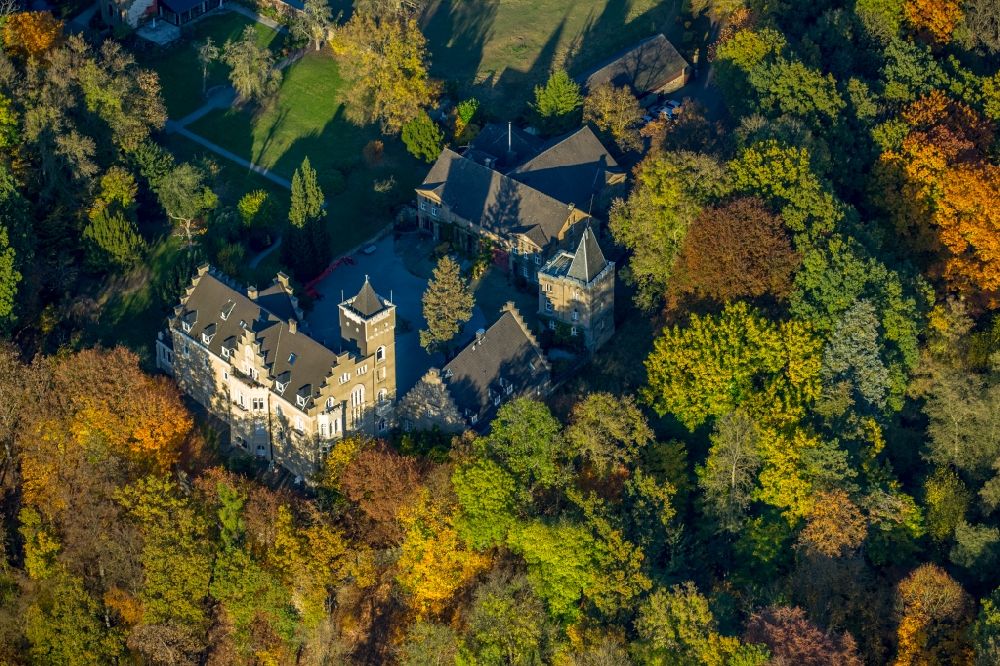 Herdecke von oben - Gebäude und Schlosspark des Schloß Haus Mallinckrodt in Herdecke im Bundesland Nordrhein-Westfalen