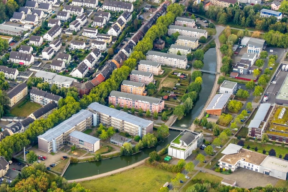 Bochum von oben - Gebäude der Seniorenresidenz im Ortsteil Wattenscheid in Bochum im Bundesland Nordrhein-Westfalen, Deutschland
