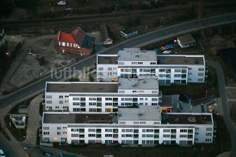 Luftaufnahme Neuruppin - Gebäude des Seniorenzentrums Seetor Residenz in Neuruppin im Bundesland Brandenburg, Deutschland