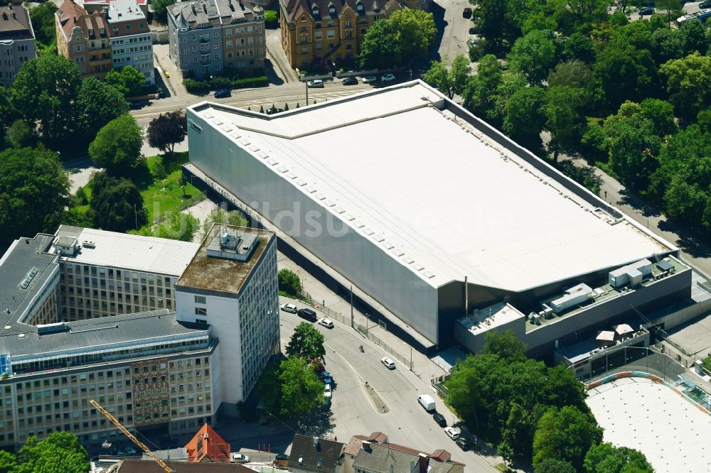Luftbild Augsburg - Gebäude der Sporthalle Curt-Frenzel-Stadion in Augsburg im Bundesland Bayern, Deutschland