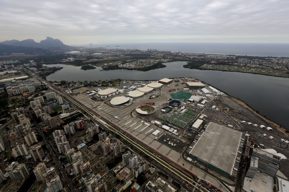 Luftbild Rio de Janeiro - Gebäude des Sporthallen- Ensemble am Olympiapark vor den Sommerspielen der Spiele der XXXI. Olympiade in Rio de Janeiro in Rio de Janeiro, Brasilien