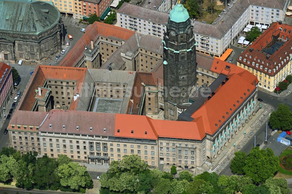 Luftbild Dresden - Gebäude der Stadtverwaltung - Rathaus Dresden in Dresden im Bundesland Sachsen