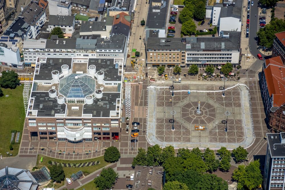 Dortmund von oben - Gebäude der Stadtverwaltung - Rathaus am Marktplatz in Dortmund im Bundesland Nordrhein-Westfalen, Deutschland
