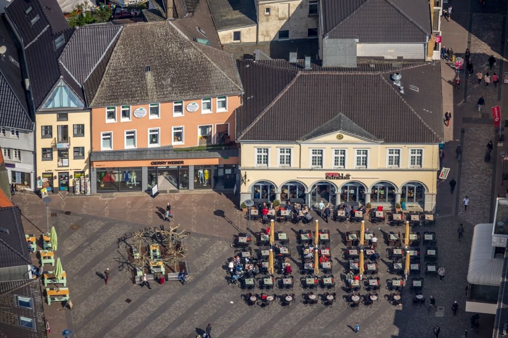 Luftbild Unna - Gebäude der Stadtverwaltung - Rathaus am Marktplatz in Unna im Bundesland Nordrhein-Westfalen, Deutschland
