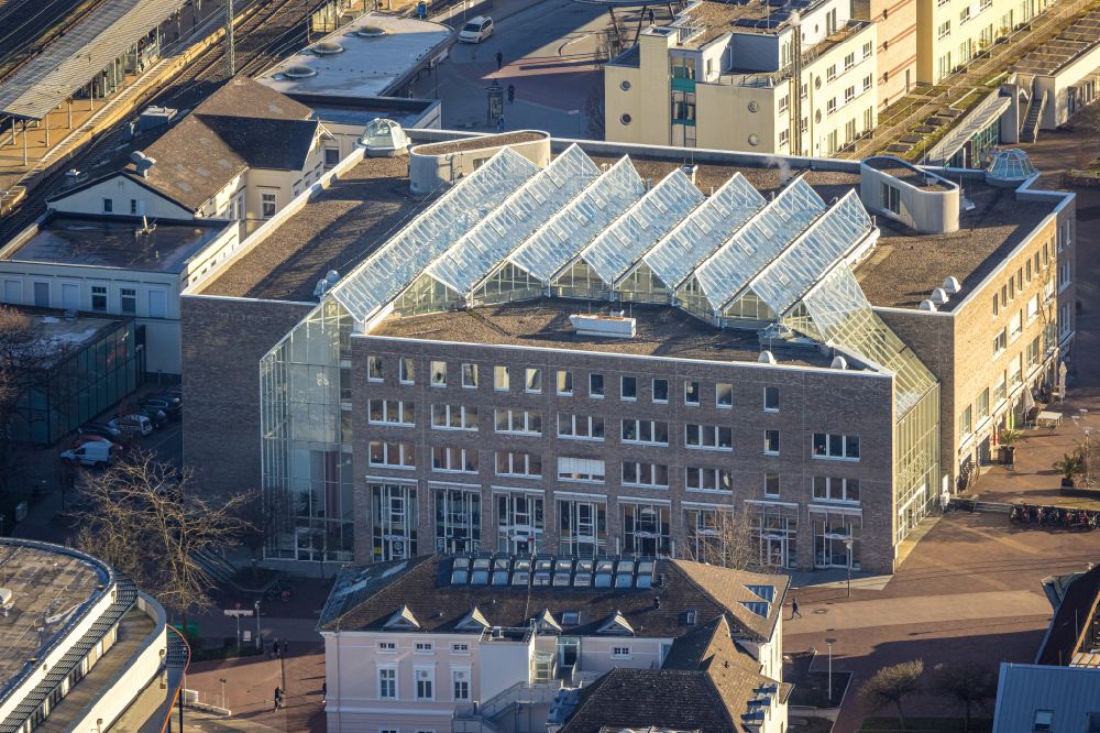 Luftbild Unna - Gebäude der Stadtverwaltung - Rathaus am Rathausplatz - Katharinenplatz in Unna im Bundesland Nordrhein-Westfalen, Deutschland