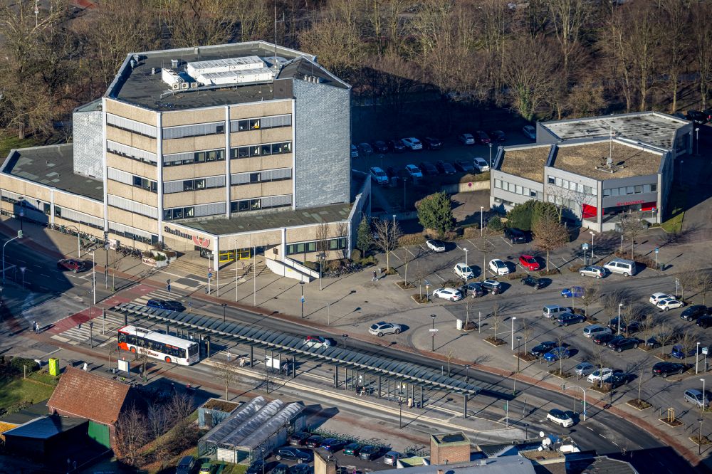 Werne von oben - Gebäude der Stadtverwaltung - Rathaus in Werne im Bundesland Nordrhein-Westfalen, Deutschland