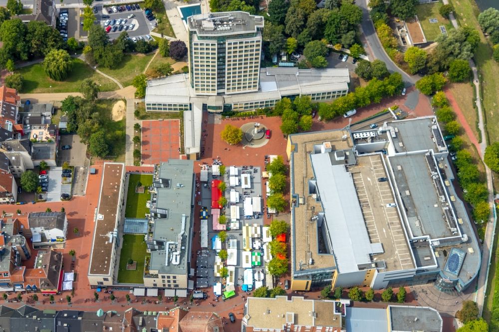 Luftbild Lünen - Gebäude der Stadtverwaltung - Rathaus am Willy-Brandt-Platz in Lünen im Bundesland Nordrhein-Westfalen, Deutschland