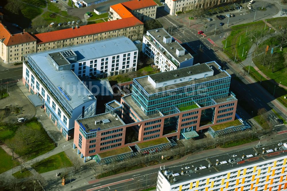 Luftbild Dessau - Gebäude des Versicherungs- Unternehmens ALLIANZ und des Radisson Blu Hotel Fürst Leopold in Dessau-Roßlau im Bundesland Sachsen-Anhalt, Deutschland