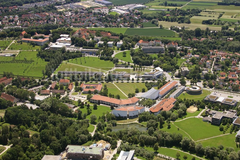 Freising von oben - Gebäude des Wissenschaftszentrums der Technischen Universität in Freising im Bundesland Bayern, Deutschland