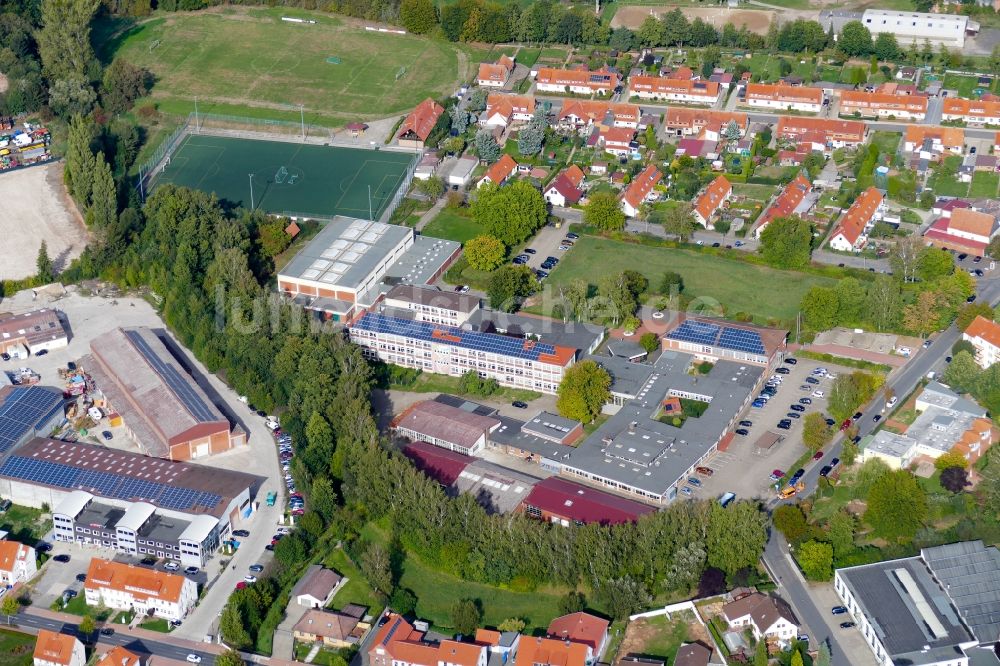 Duderstadt von oben - Gebäudekomplex der Berufsschule in Duderstadt im Bundesland Niedersachsen, Deutschland