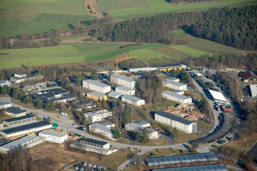 Luftaufnahme Kümmersbruck - Gebäudekomplex der Bundeswehr- Militär- Kaserne Schweppermann Kaserne in Kümmersbruck im Bundesland Bayern, Deutschland