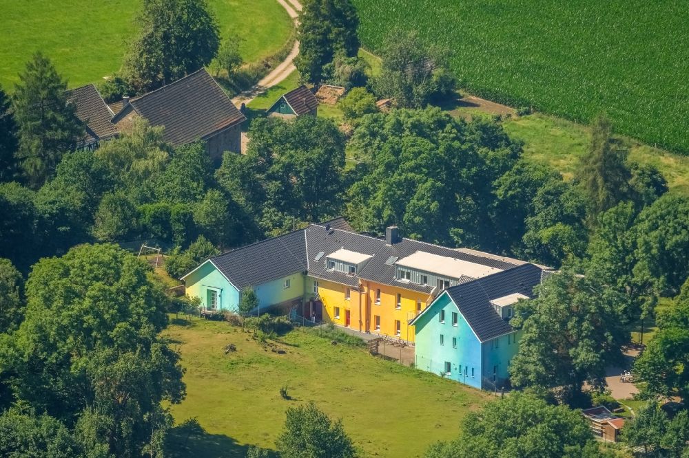 Witten von oben - Gebäudekomplex des Christopherus-Haus e.V. Kinderwohnheim in Witten im Bundesland Nordrhein-Westfalen