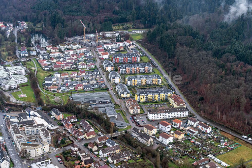 Luftaufnahme Lahr/Schwarzwald - Gebäudekomplex der ehemaligen Militär- Kaserne in Lahr/Schwarzwald im Bundesland Baden-Württemberg, Deutschland