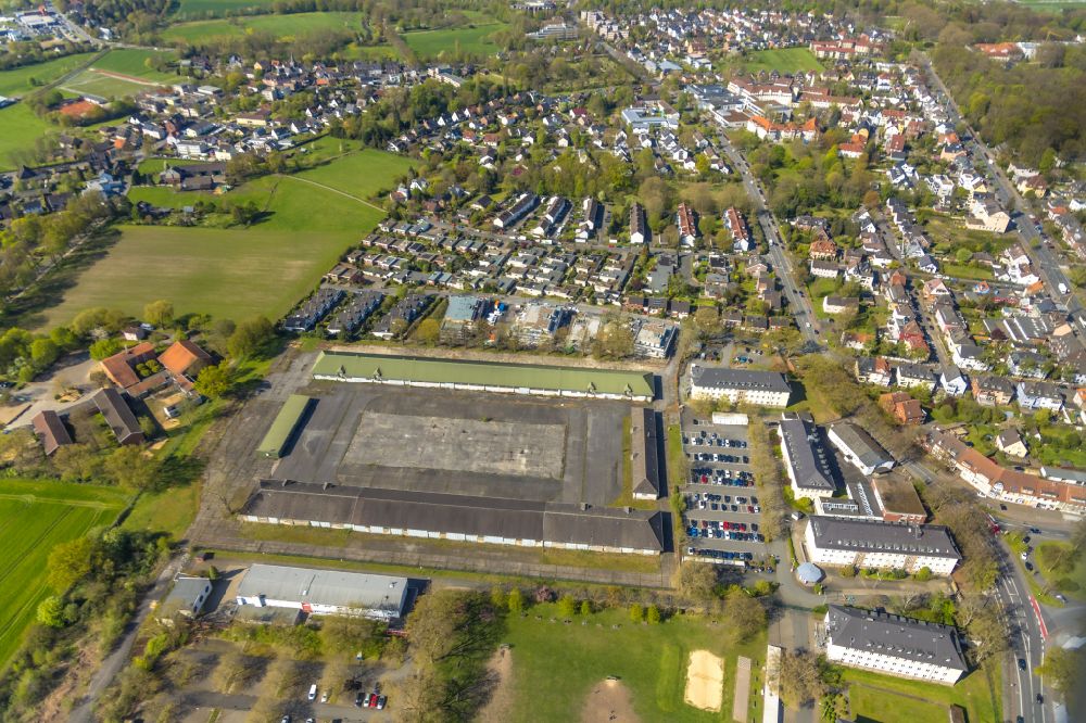 Luftaufnahme Hamm - Gebäudekomplex der ehemaligen Militär- Kaserne im Ortsteil Norddinker in Hamm im Bundesland Nordrhein-Westfalen, Deutschland
