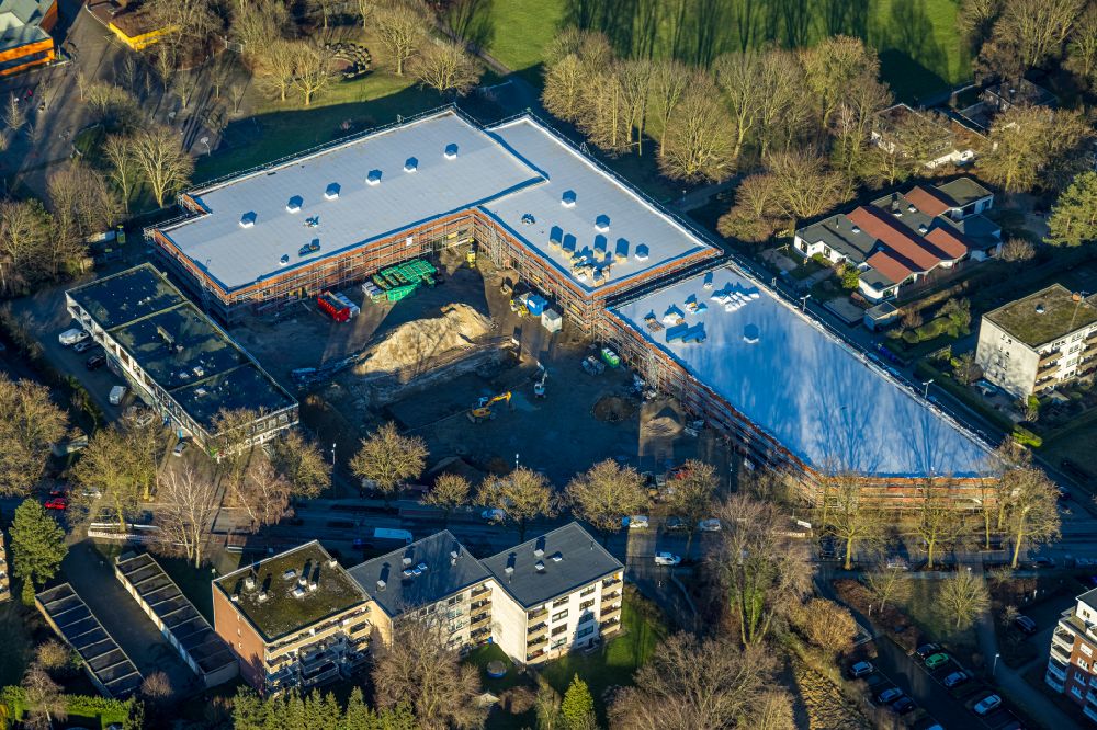 Rentfort aus der Vogelperspektive: Gebäudekomplex des Einkaufszentrum GZ Nord in Rentfort im Bundesland Nordrhein-Westfalen, Deutschland